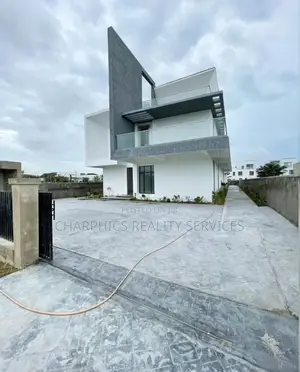 5bdrm Duplex in Osapa london for sale
