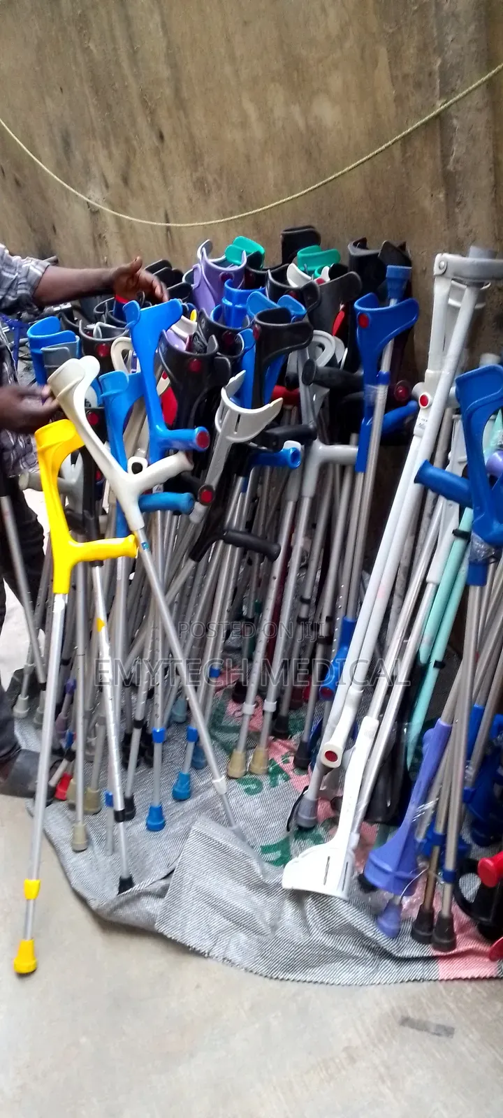 Elbow Crutches
