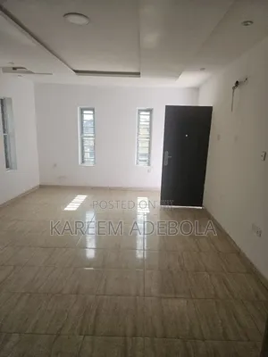 Furnished 6bdrm Apartment in Magodo Phase 2 for rent
