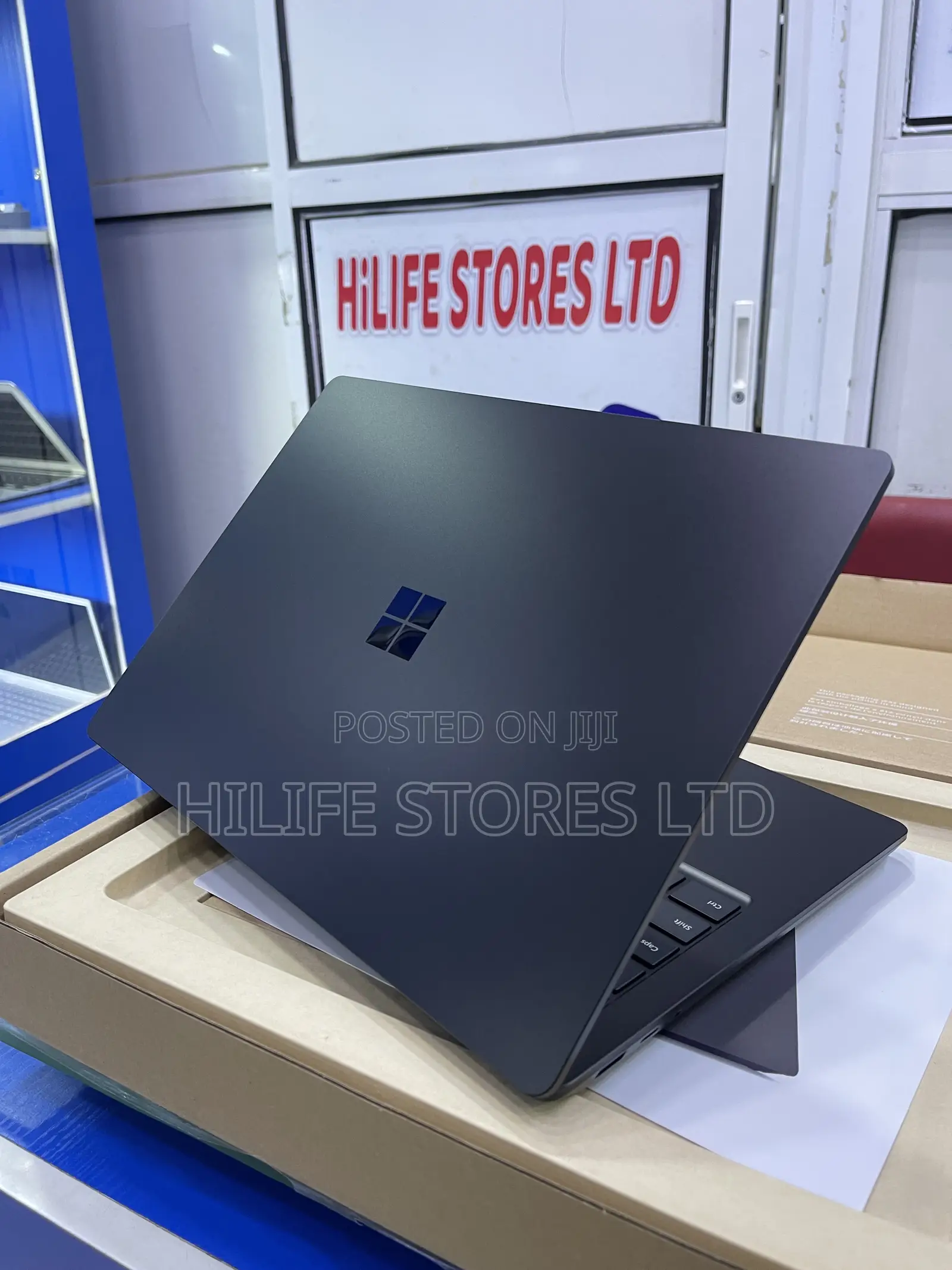 New Laptop Microsoft Surface Laptop 4 32GB Intel Core i7 SSD 1T