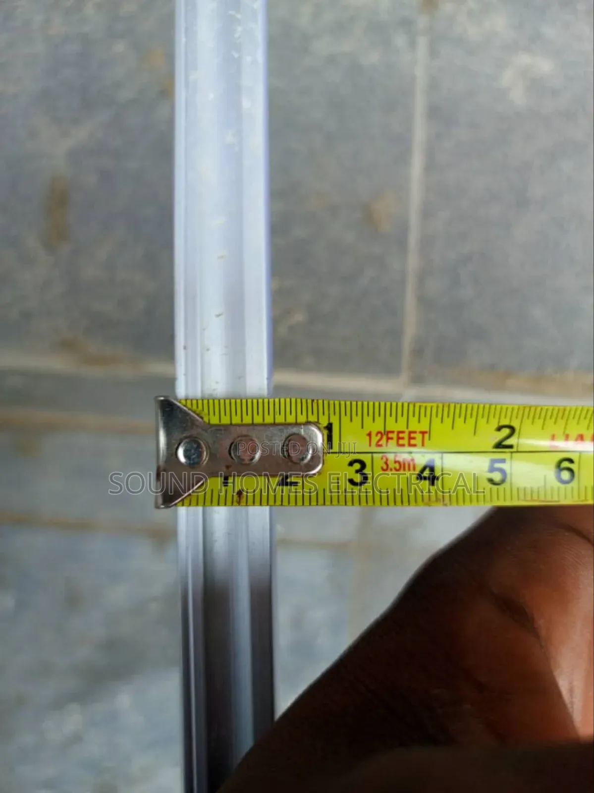 20 X 15 Surface Aluminium Profiles Fitting