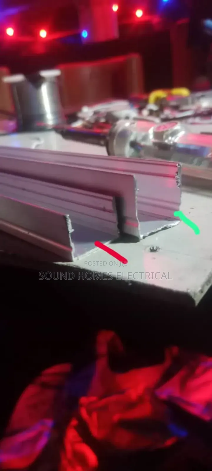 Surface Aluminium Profiles Fitting