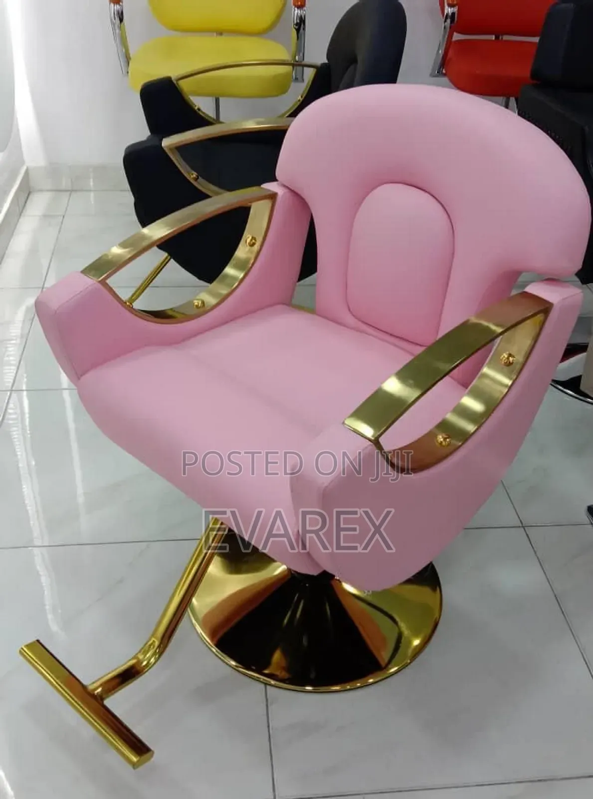 Classic Salon Chair