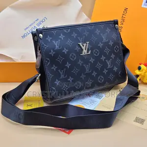 Louis Vuitton Quality Luxury Men Crossbag