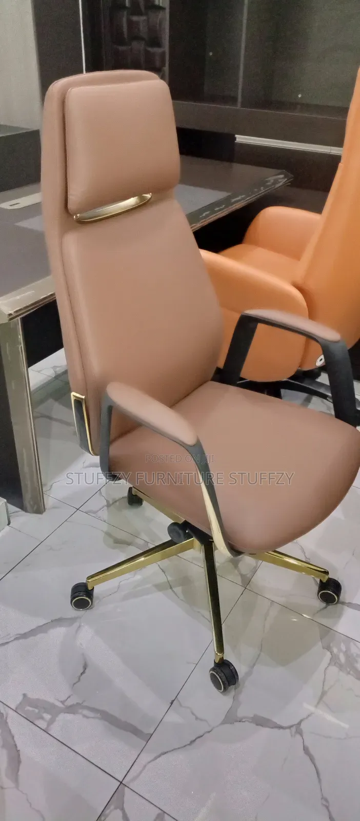 Stuffzy High Quality Gold MD Executive Office Chairs