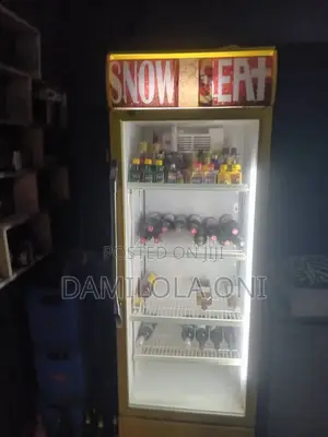Single Door Chiller
