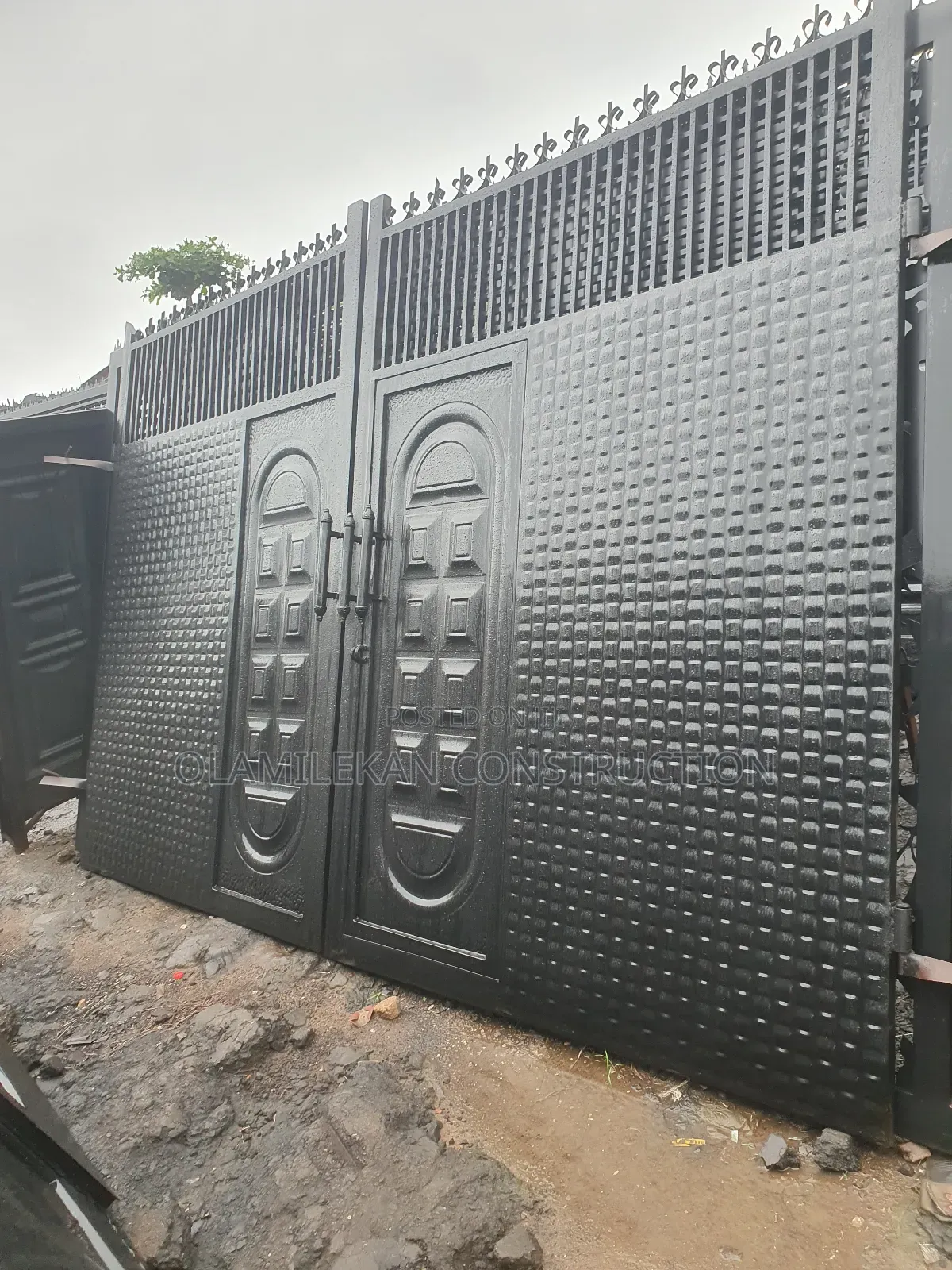 12feet Gates in Different Designs