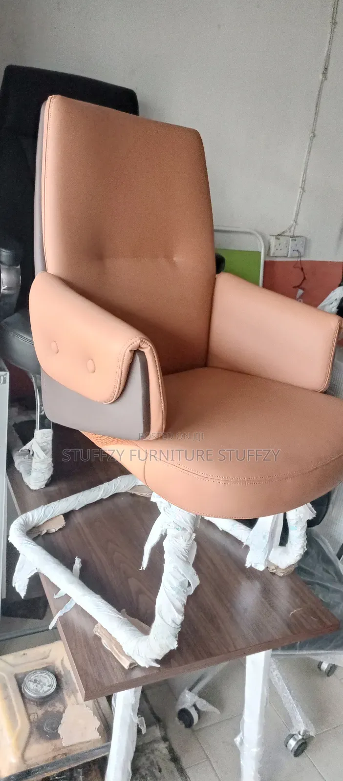 Stuffzy High Quality Office Chairs