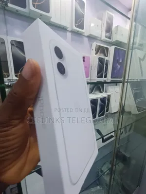 New Apple iPhone 16 256 GB White