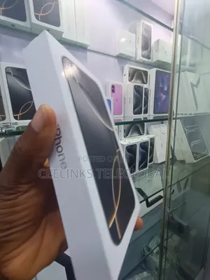 New Apple iPhone 16 Pro 256 GB Blue
