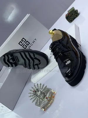 High Quality Givenchy Canvas