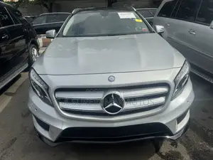 Mercedes-Benz GLA 250 2016 Silver