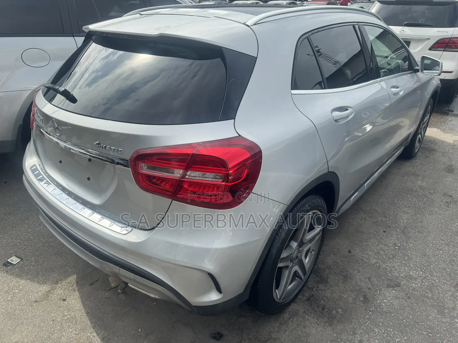 Mercedes-Benz GLA 250 2016 Silver