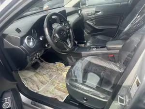 Mercedes-Benz GLA 250 2016 Silver