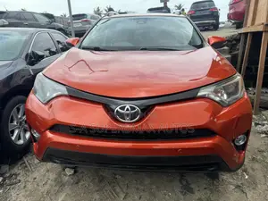 Toyota RAV4 LE AWD (2.5L 4cyl 6A) 2017 Burgundy