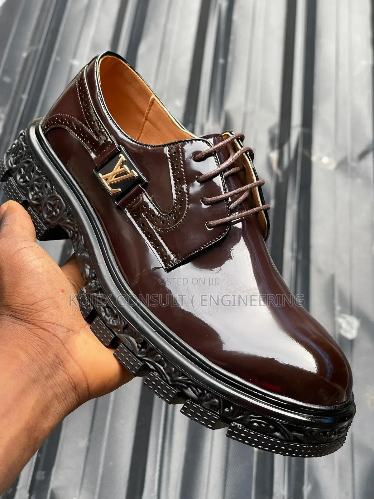 Designer Louis Vuitton Shoe