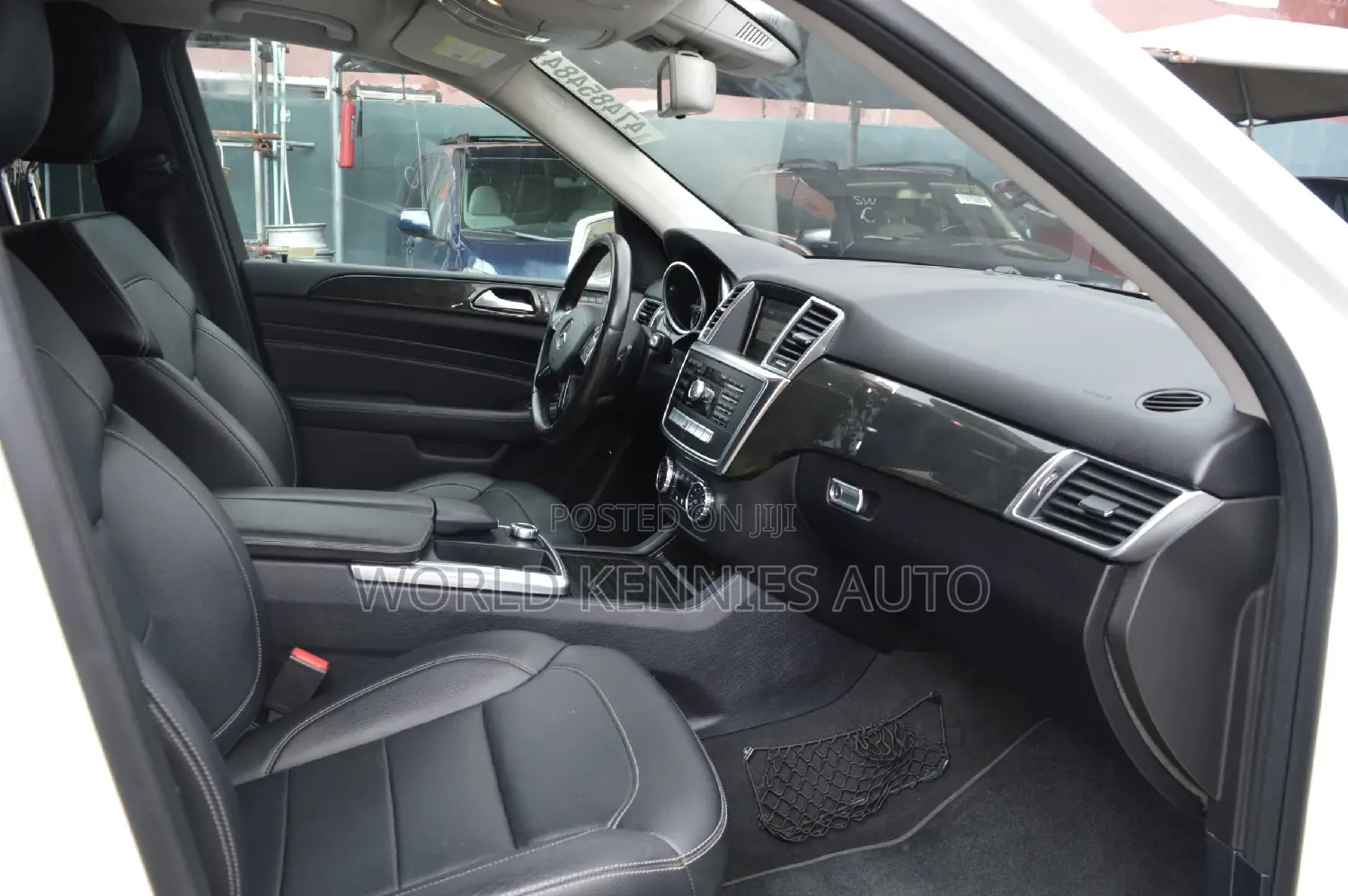 Mercedes-Benz M Class 2015 White
