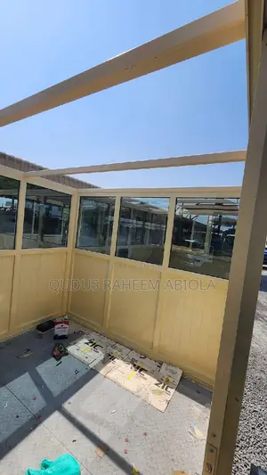Aluminium Cubicle