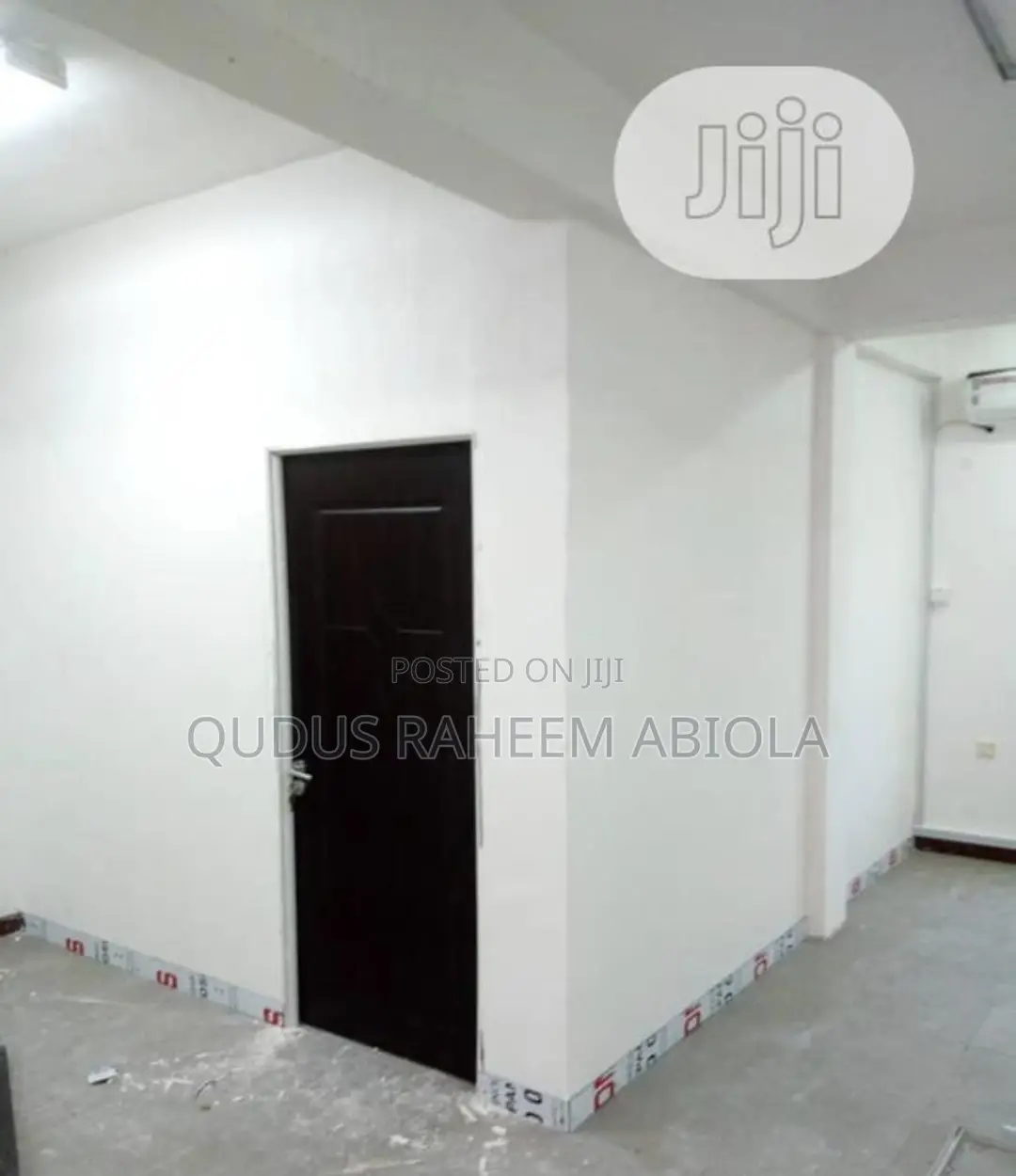 Dry Wall Partition With Plaster Board