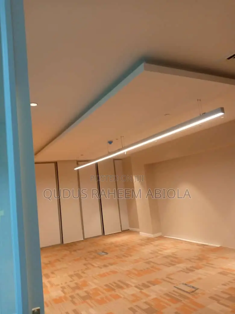 Pop Plaster Board Ceiling