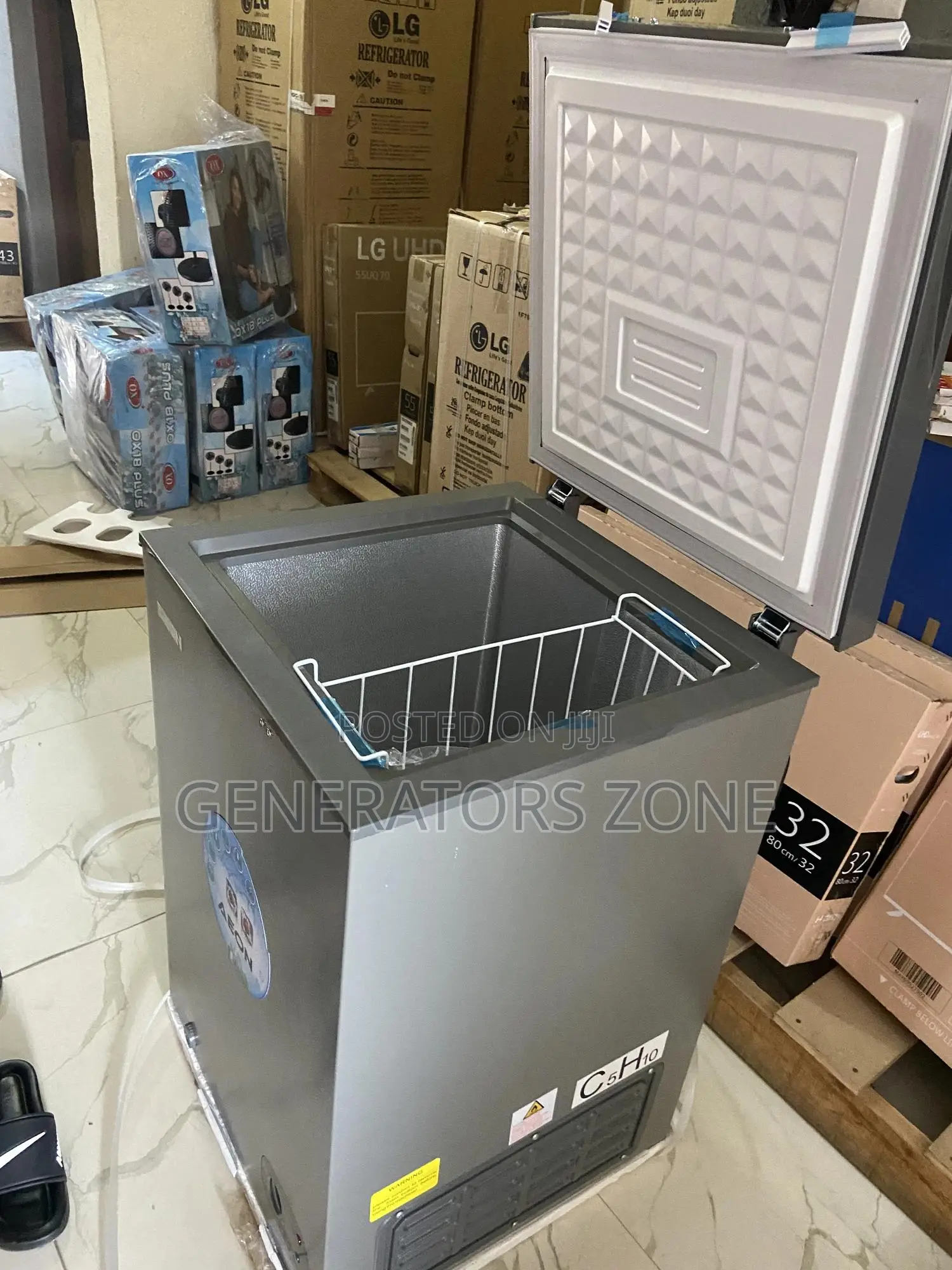 Handle Grip Aeon 100L Chest Freezer