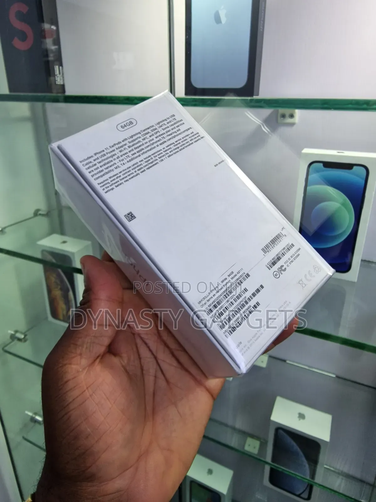 New Apple iPhone 11 64 GB White