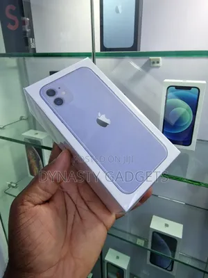 New Apple iPhone 11 128 GB Purple