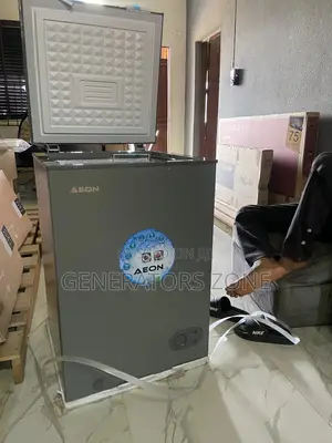 Aeon 100L Chest Freezer {Wheel 2 Adjustable Feet+2 Wheels