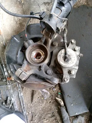 The 2 Front Hub for Hyundai Sonata 2012,