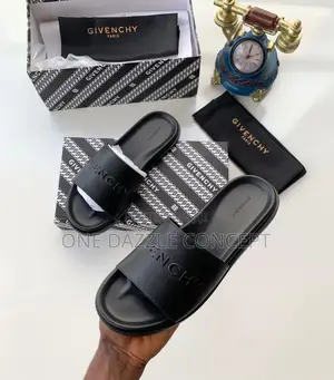 Givenchy Champs