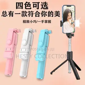 Selfie Stick Tripod With Led Light for Android and iPhones