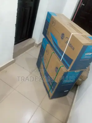 Photo - NOISE FREE Midea 1.5hp Inverter Air Conditioner