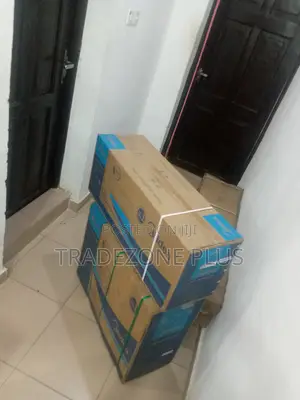 Photo - CHILL MAX Midea 1.5hp Inverter Air Conditioner