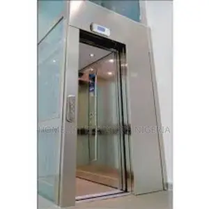Shopping Mall Elevator
