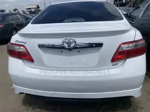 Toyota Camry 2008 White