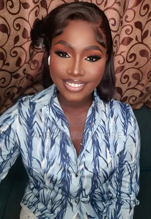 Photo - Professional Makeup Artist and Trainer
