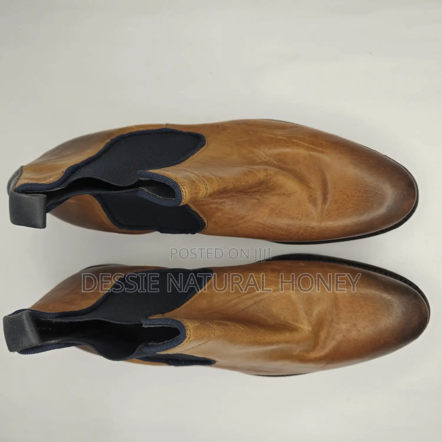 Imported Leather Chelsea Shoes. Oliver Jacob. Size 42