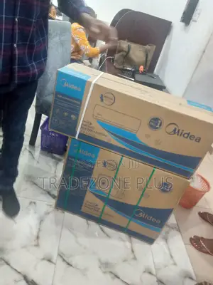 HIGH- PERFORMANCE Midea 1.5hp Inverter Air Conditioner