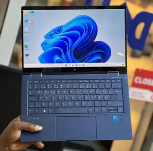 Laptop HP Dragonfly G2 16GB Intel Core I7 SSD 512GB