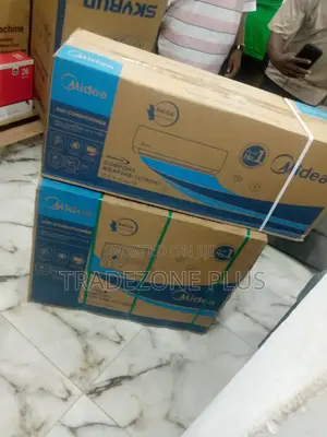 Photo - COOLMAX Midea 1.5hp Inverter Air Conditioner