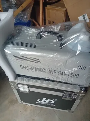 1500w Snow Machine With Liquid
