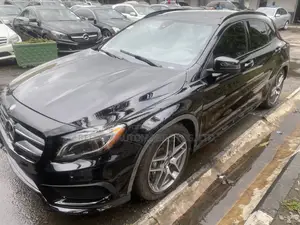 Mercedes-Benz GLA-Class 2015 Black