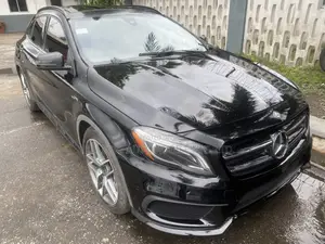Mercedes-Benz GLA-Class 2015 Black