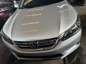 Honda Accord EX-L 4dr Sedan FWD (2.4L 4cyl 2A) 2013 Silver