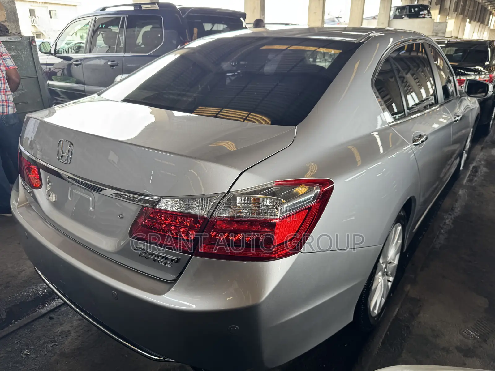 Honda Accord EX-L 4dr Sedan FWD (2.4L 4cyl 2A) 2013 Silver