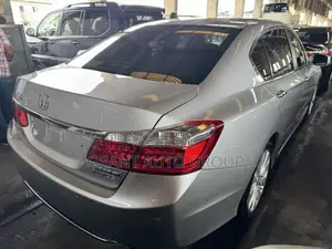 Honda Accord EX-L 4dr Sedan FWD (2.4L 4cyl 2A) 2013 Silver