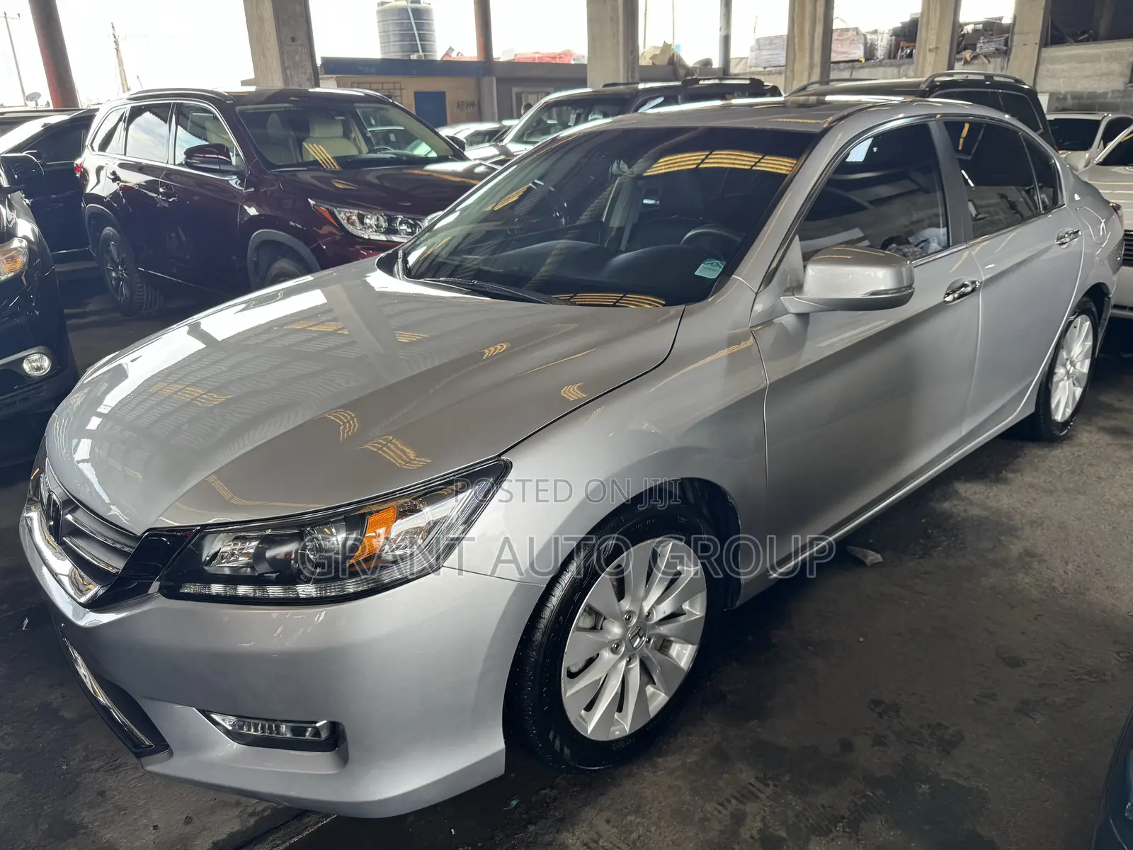 Honda Accord EX-L 4dr Sedan FWD (2.4L 4cyl 2A) 2013 Silver