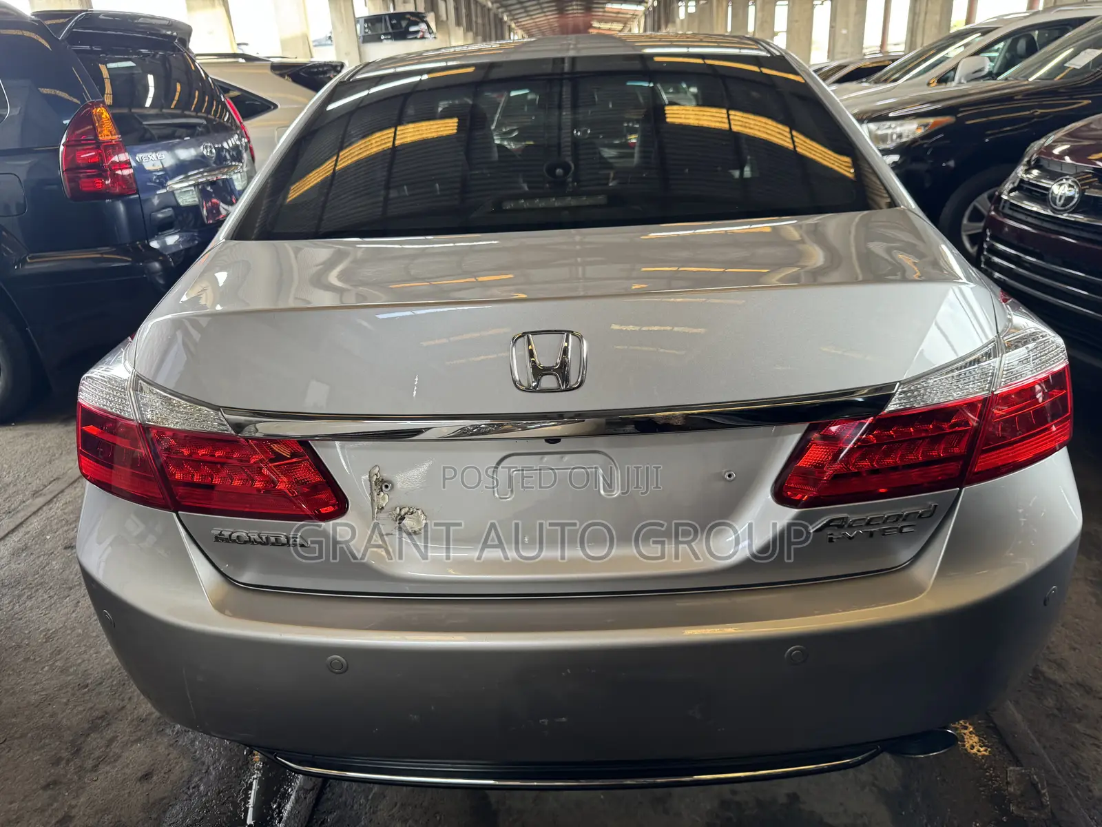Honda Accord EX-L 4dr Sedan FWD (2.4L 4cyl 2A) 2013 Silver