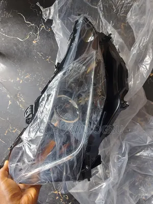 Headlamp Lexus Is 250 2019 Model