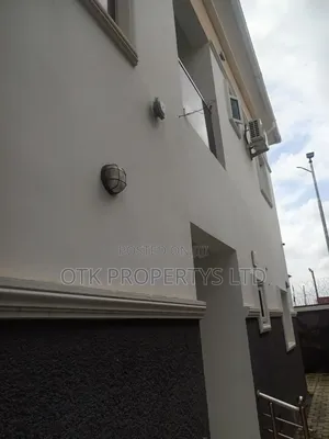 Furnished 2bdrm Block of Flats in Fo1, Kubwa for rent